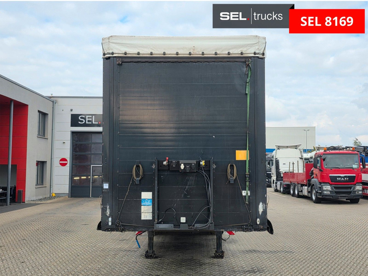 Kögel SN 24 / Coilmulde / verbreiterbar - Curtainsider semi-trailer: picture 3 Kögel SN 24 / Coilmulde / verbreiterbar - Curtainsider semi-trailer: picture 3