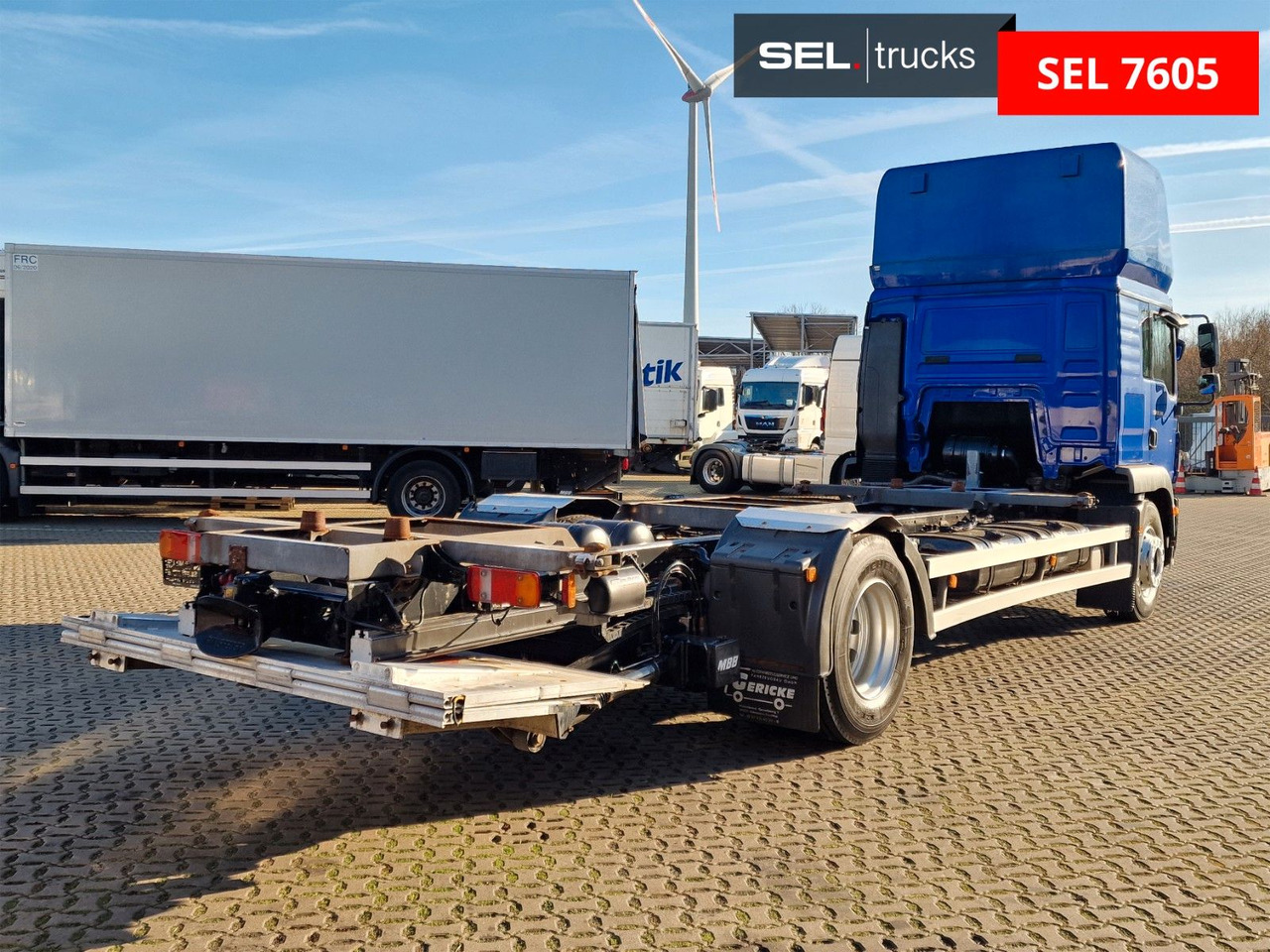 MAN TGM 18.340 4X2 LL / Ladebordwand / 3 Betten - Container transporter/ Swap body truck: picture 5 MAN TGM 18.340 4X2 LL / Ladebordwand / 3 Betten - Container transporter/ Swap body truck: picture 5