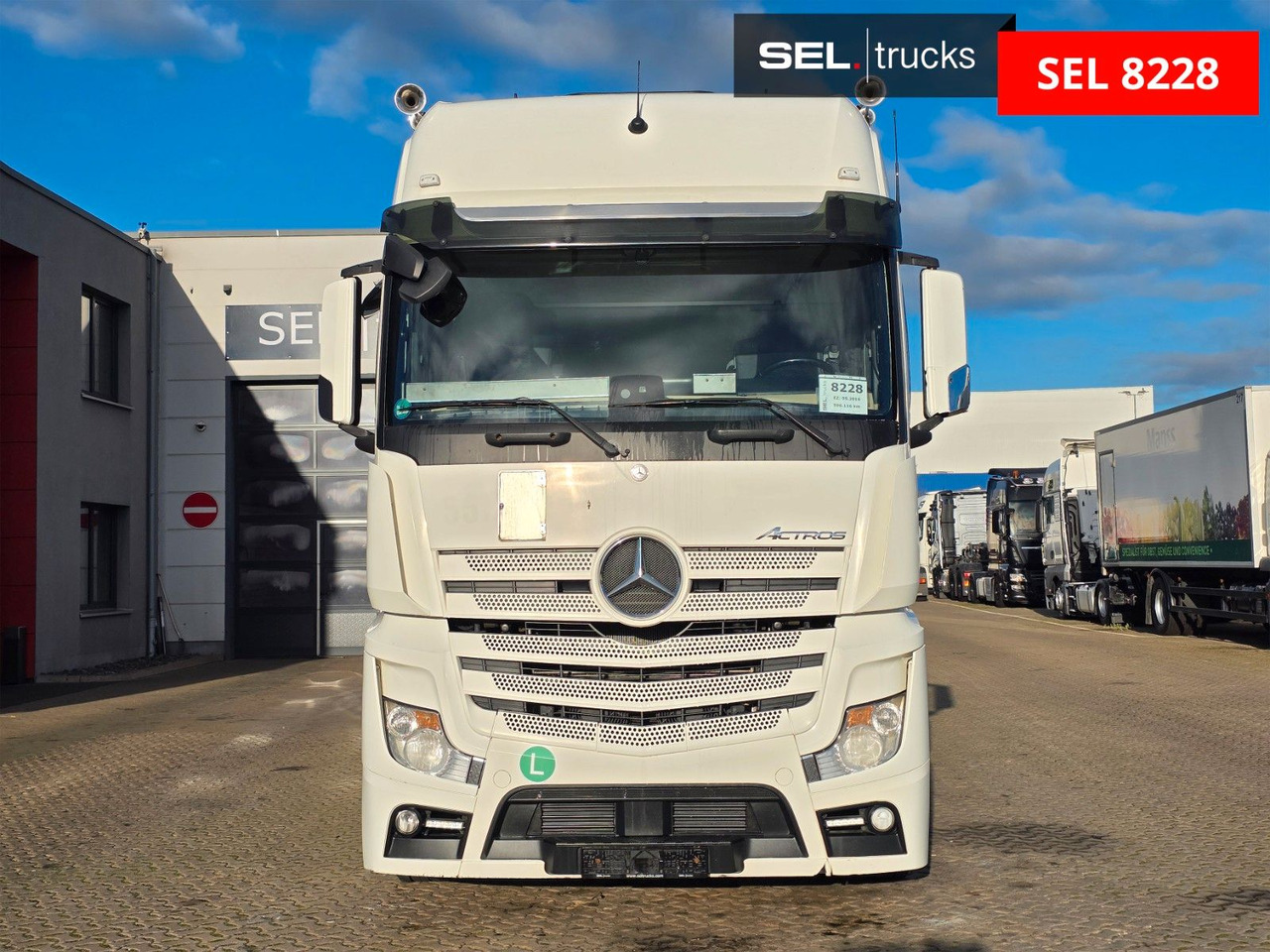 Mercedes-Benz Actros 2542 / Retarder/ Ldbw/Lenkachse/BDF - Container transporter/ Swap body truck: picture 2 Mercedes-Benz Actros 2542 / Retarder/ Ldbw/Lenkachse/BDF - Container transporter/ Swap body truck: picture 2