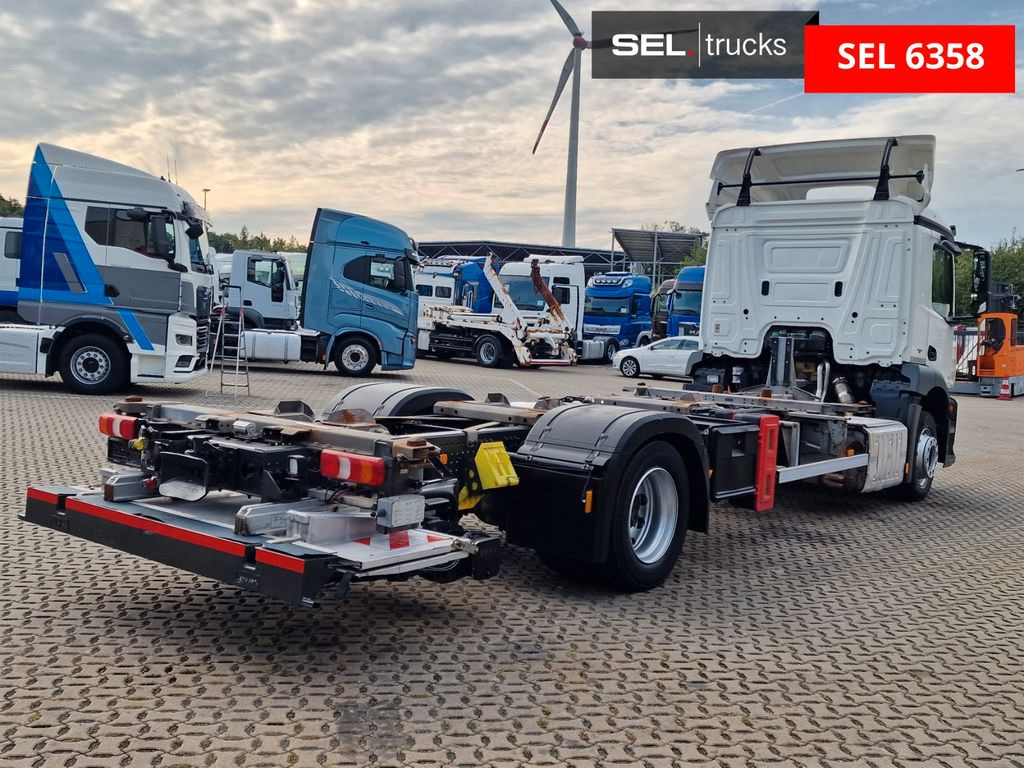 Mercedes-Benz Antos 1840 / Ladebordwand / Retarder - Container transporter/ Swap body truck: picture 5 Mercedes-Benz Antos 1840 / Ladebordwand / Retarder - Container transporter/ Swap body truck: picture 5