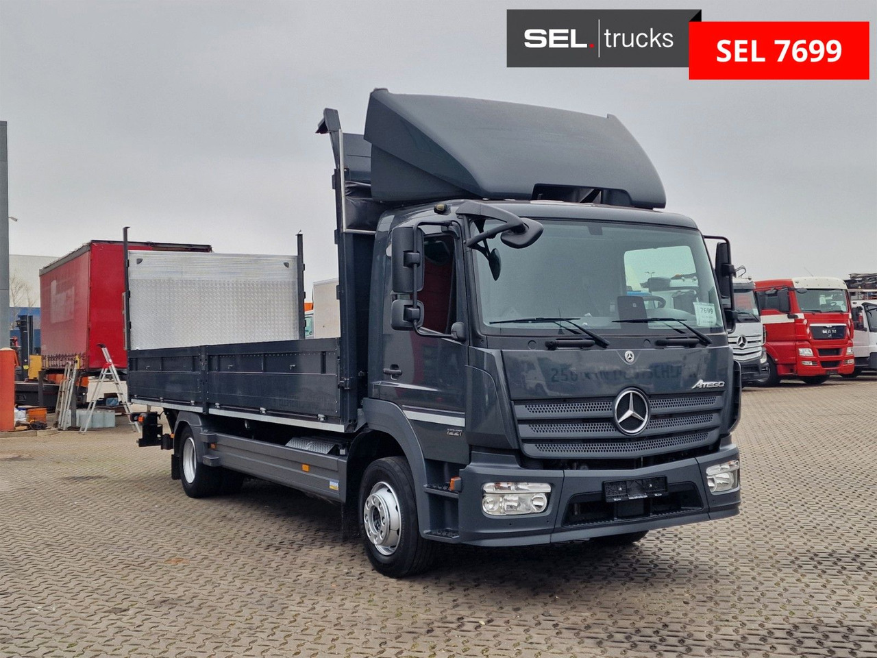 Mercedes-Benz Atego 1221 / Ladebordwand - Curtainsider truck: picture 3 Mercedes-Benz Atego 1221 / Ladebordwand - Curtainsider truck: picture 3
