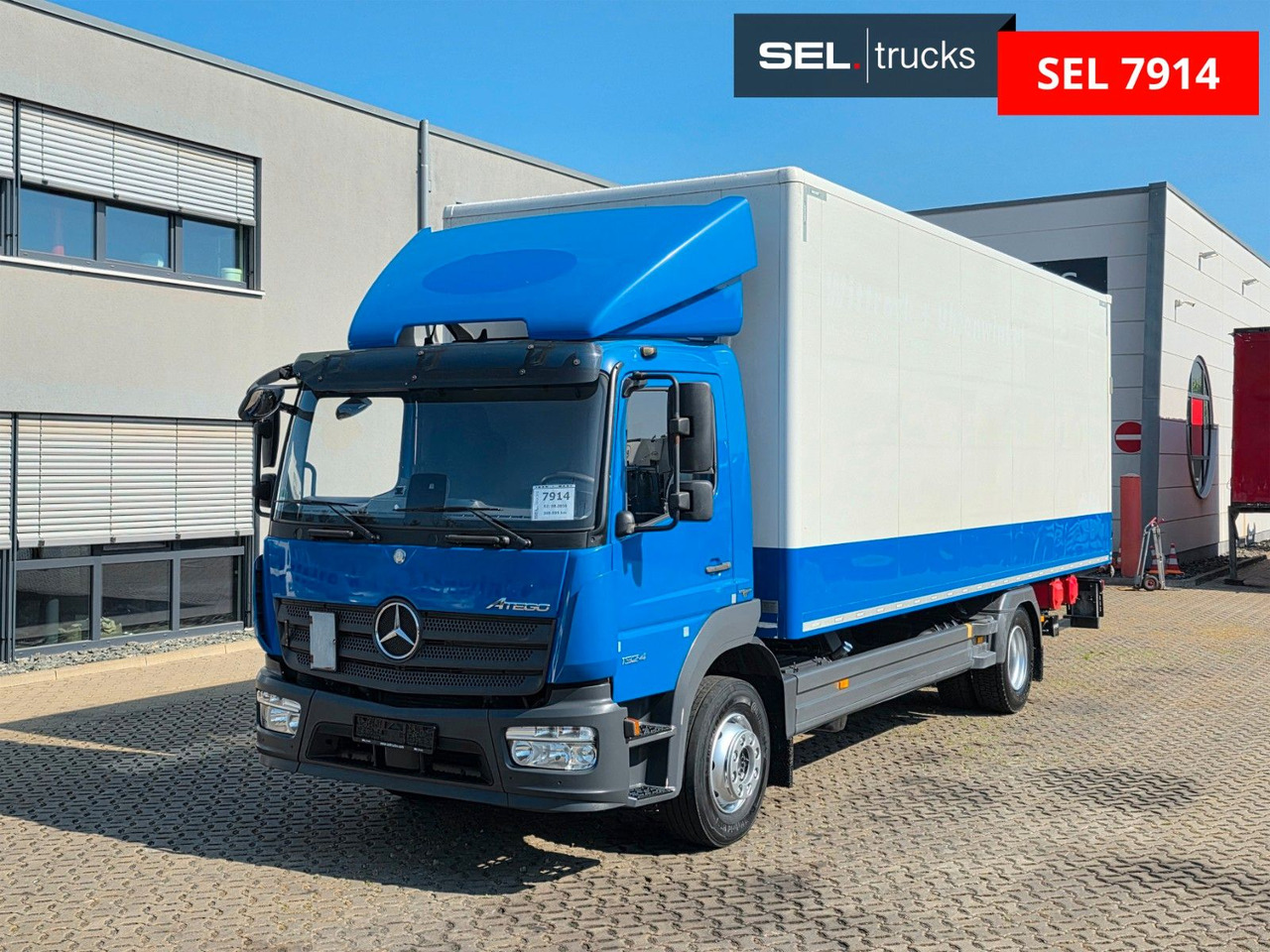 Mercedes-Benz Atego 1324 / Ladebordwand - Box truck: picture 1 Mercedes-Benz Atego 1324 / Ladebordwand - Box truck: picture 1