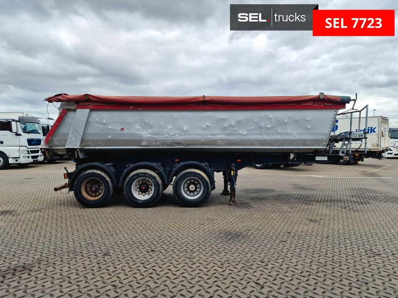 Schmitz Cargobull SKI 24 - 7.2 / Liftachse - Tipper semi-trailer: picture 4 Schmitz Cargobull SKI 24 - 7.2 / Liftachse - Tipper semi-trailer: picture 4