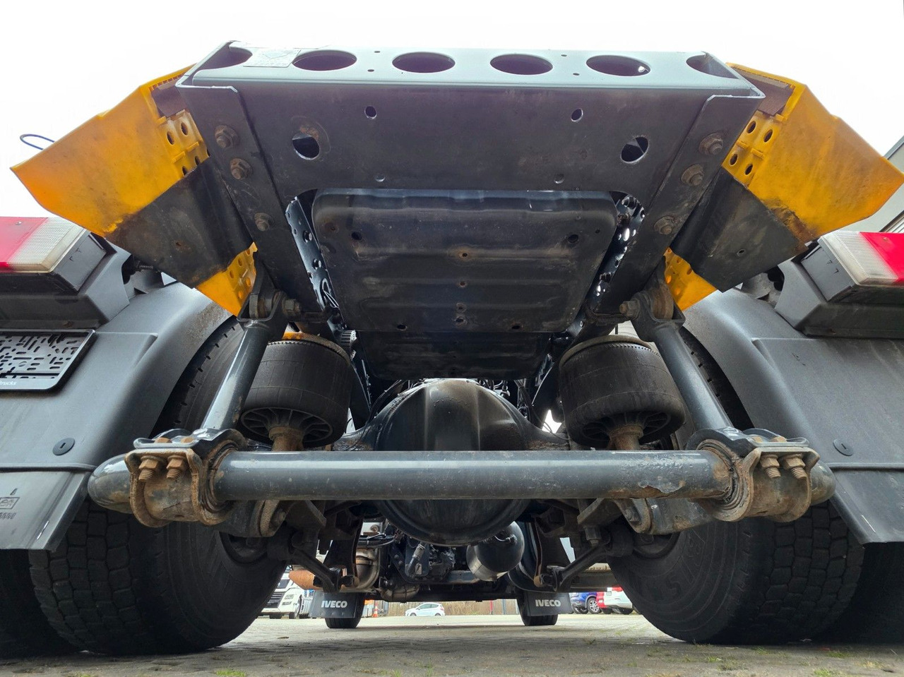 Tractor unit Iveco Stralis 460 / ZF Intarder: picture 19 Tractor unit Iveco Stralis 460 / ZF Intarder: picture 19