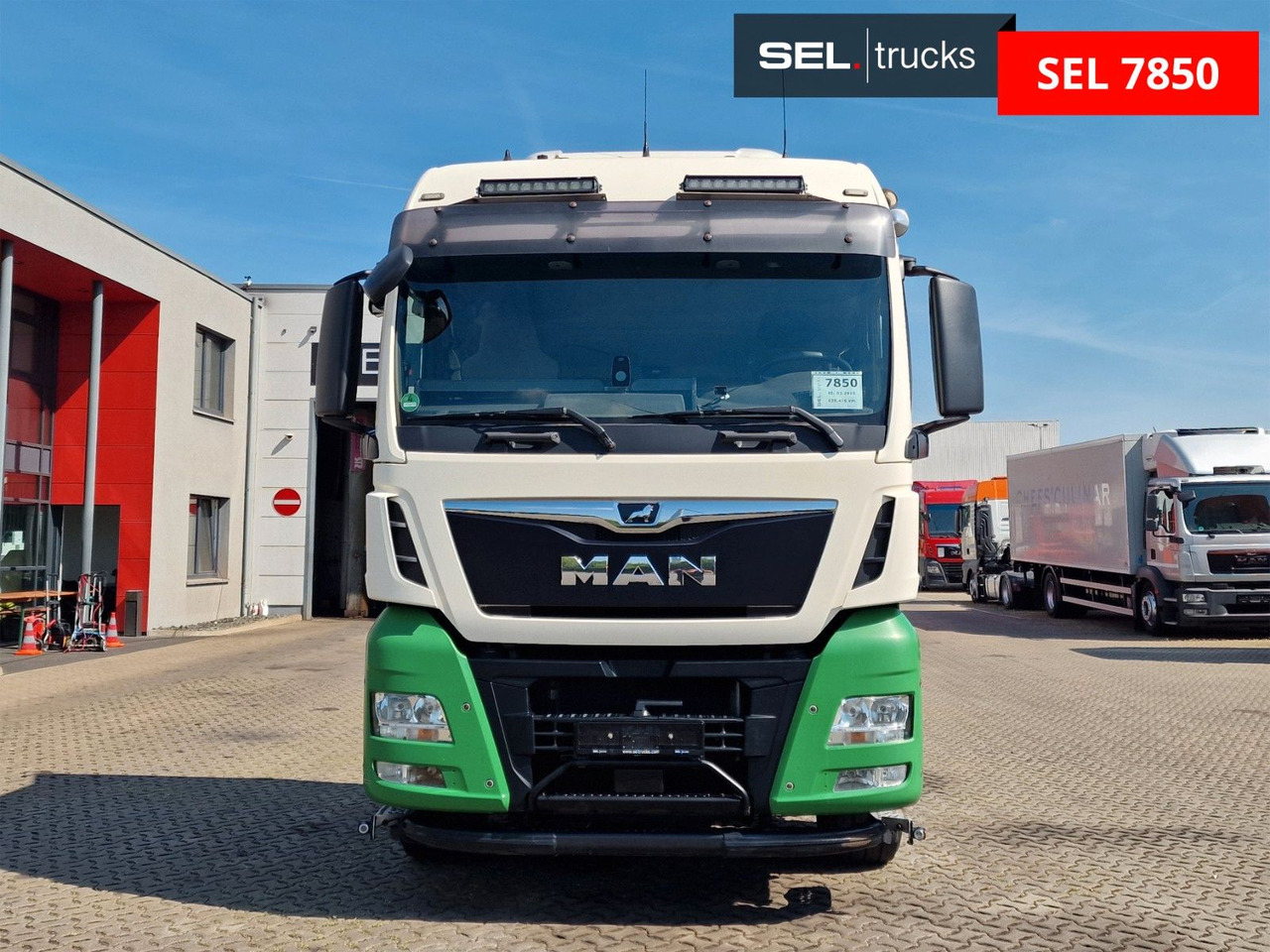 MAN TGX 18.460 4X2 BLS / Retarder / Kompressor - Tractor unit: picture 2 MAN TGX 18.460 4X2 BLS / Retarder / Kompressor - Tractor unit: picture 2