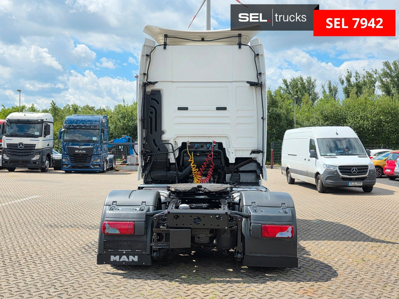 Tractor unit MAN TGX 18.460 4X2 LLS-U /Retarder /2 Tanks /ADR  AT: picture 6