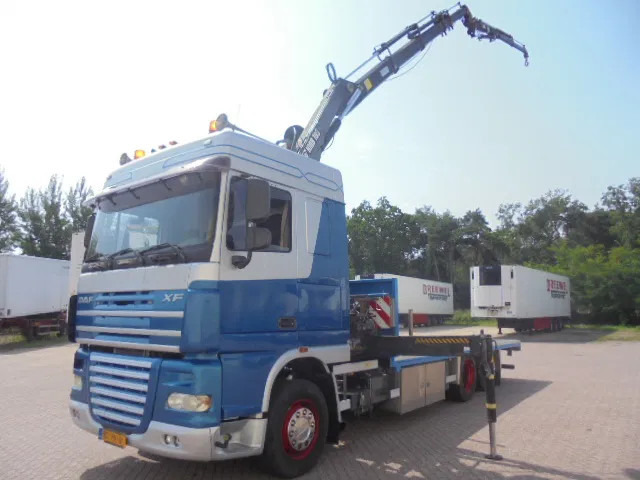 Crane truck DAF XF 105 XF105 NL TRUCK: picture 1
