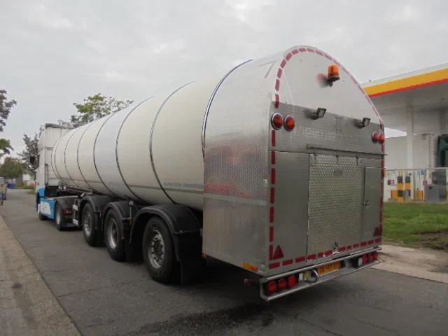 DAF XF 440 SSC RETARDER - Tank truck: picture 5 DAF XF 440 SSC RETARDER - Tank truck: picture 5