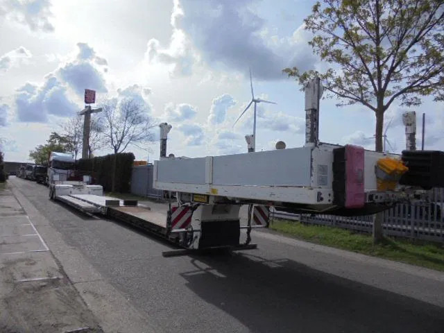 Faymonville F-S42-1ACA - Low loader semi-trailer: picture 3 Faymonville F-S42-1ACA - Low loader semi-trailer: picture 3