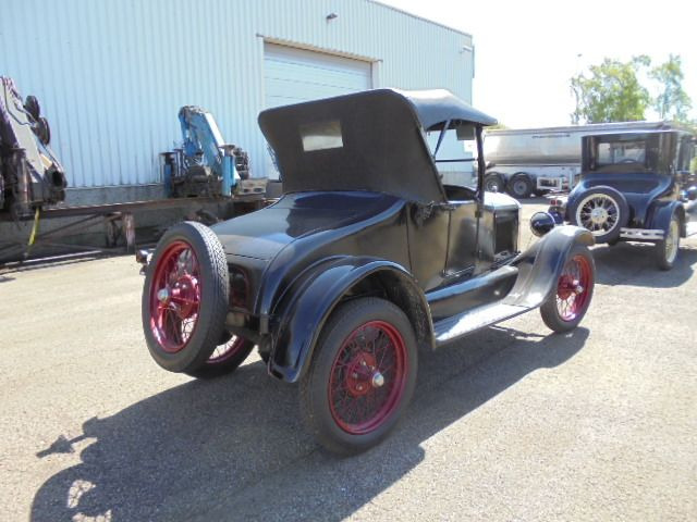 Ford Model T RUNABOUT - Sedan: picture 4 Ford Model T RUNABOUT - Sedan: picture 4