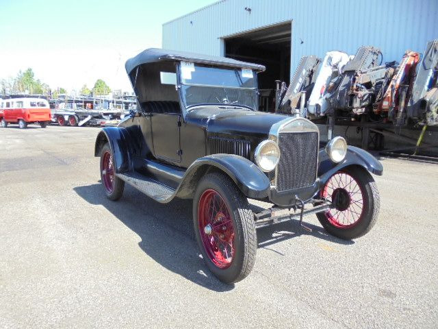 Ford Model T RUNABOUT - Sedan: picture 3 Ford Model T RUNABOUT - Sedan: picture 3