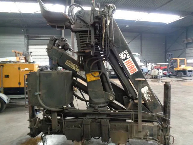 Hiab 140/2 - Crane truck: picture 4 Hiab 140/2 - Crane truck: picture 4