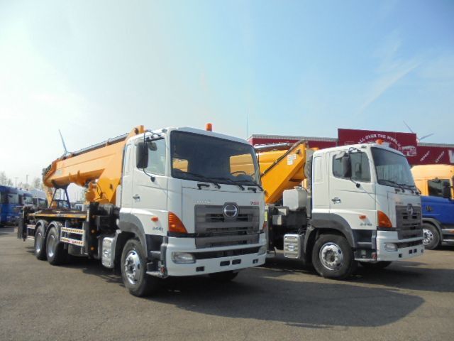 Hino 700 6X4 2IN STOCK - Truck mounted aerial platform: picture 1 Hino 700 6X4 2IN STOCK - Truck mounted aerial platform: picture 1