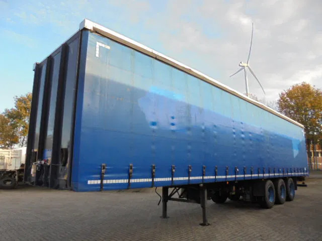 LAG 0-3-39 - Dropside/ Flatbed semi-trailer: picture 1 LAG 0-3-39 - Dropside/ Flatbed semi-trailer: picture 1