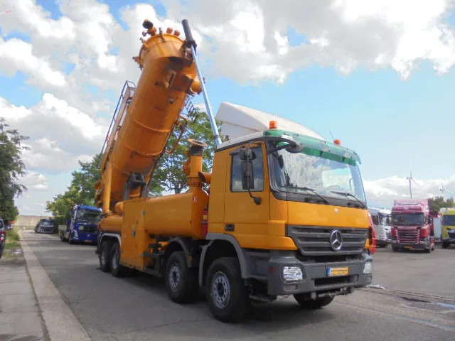 Mercedes-Benz Actros 4141K MEGA VAC - Vacuum truck: picture 2 Mercedes-Benz Actros 4141K MEGA VAC - Vacuum truck: picture 2