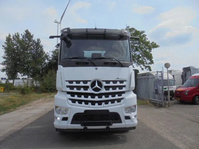 Mercedes-Benz Arocs 2545 + RETARDER 6X2 NEW /DEMO - Crane truck: picture 4 Mercedes-Benz Arocs 2545 + RETARDER 6X2 NEW /DEMO - Crane truck: picture 4