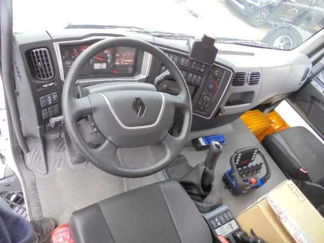 Lease a Renault C380 320 6X4 + FASSI F245 DEMO UNUSED NL KENTEKEN Renault C380 320 6X4 + FASSI F245 DEMO UNUSED NL KENTEKEN: picture 19