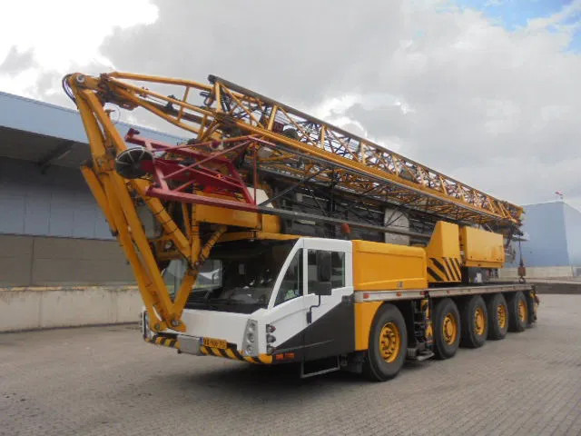 Tower crane Spierings SK599-AT5 10X6  NL KENTEKEN: picture 1