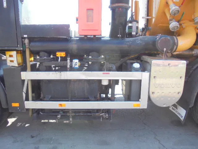 Vacuum truck Terberg FM 1450 6X4: picture 14