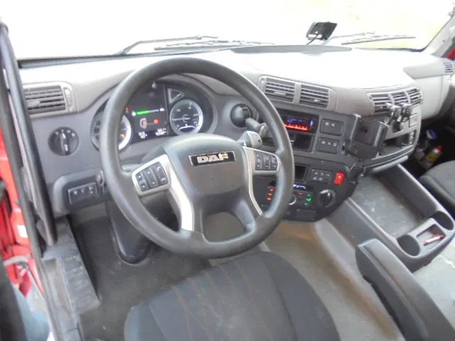 Lease a DAF CF 410 SSC DAF CF 410 SSC: picture 11