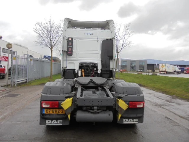 Lease a DAF XF 440 6x2 DAF XF 440 6x2: picture 6