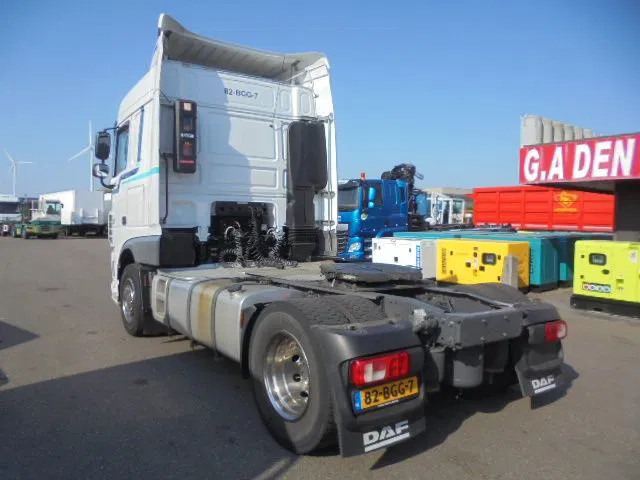 DAF XF 440 - Tractor unit: picture 5 DAF XF 440 - Tractor unit: picture 5