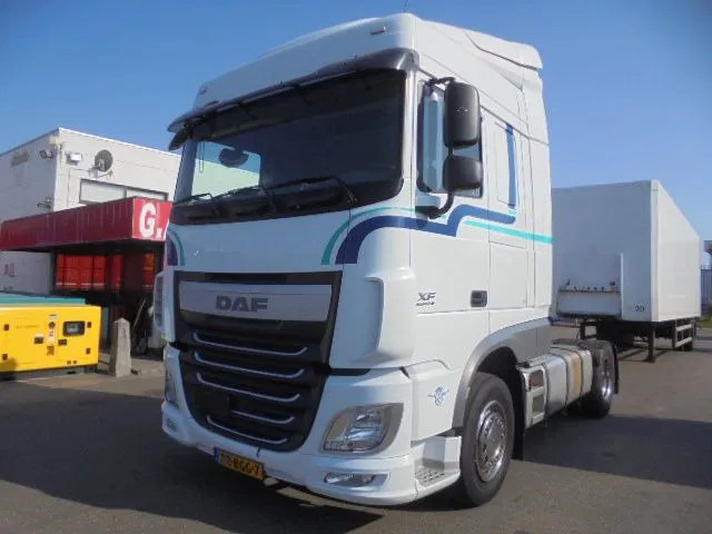 DAF XF 440 - Tractor unit: picture 1 DAF XF 440 - Tractor unit: picture 1