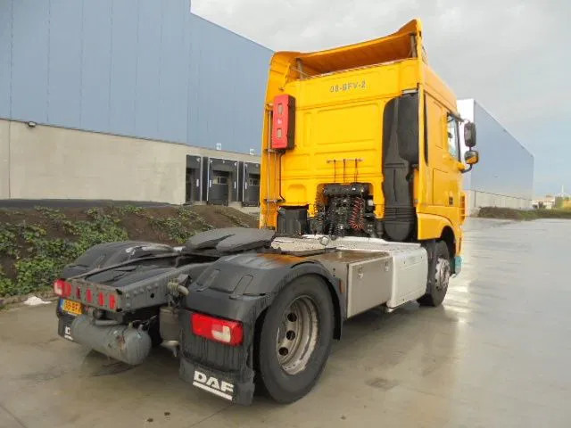 DAF XF 440 - Tractor unit: picture 5 DAF XF 440 - Tractor unit: picture 5