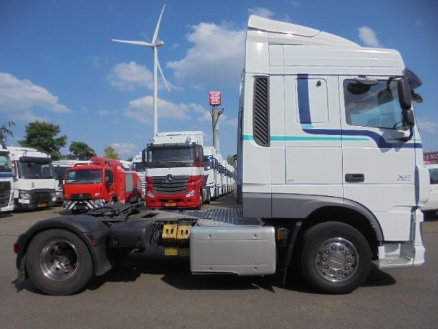 DAF XF 440 - Tractor unit: picture 4 DAF XF 440 - Tractor unit: picture 4