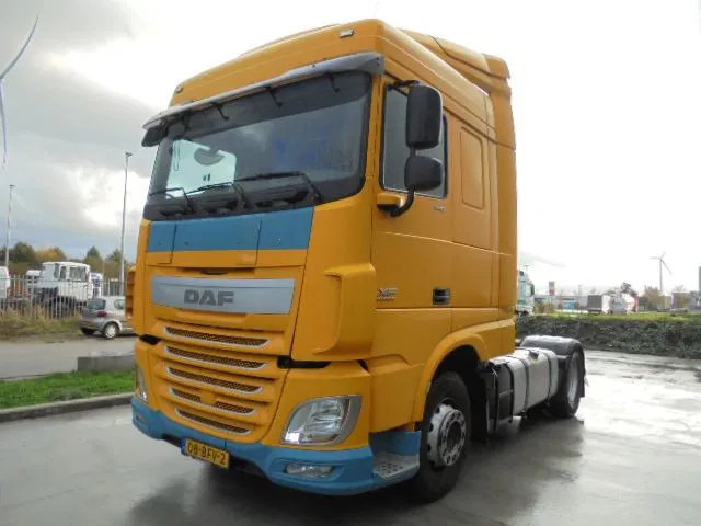 DAF XF 440 - Tractor unit: picture 1 DAF XF 440 - Tractor unit: picture 1