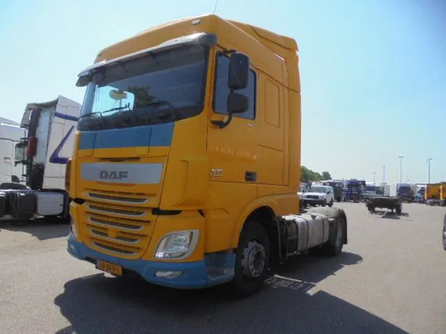 DAF XF 440 - Tractor unit: picture 1 DAF XF 440 - Tractor unit: picture 1