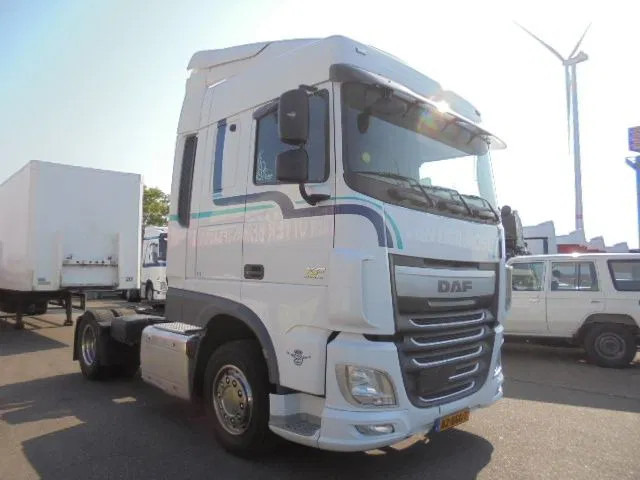 DAF XF 440 - Tractor unit: picture 3 DAF XF 440 - Tractor unit: picture 3