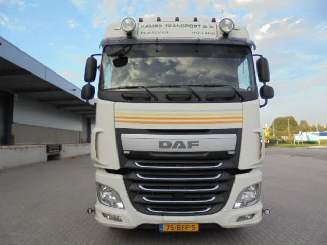 DAF XF 440 - Tractor unit: picture 2 DAF XF 440 - Tractor unit: picture 2