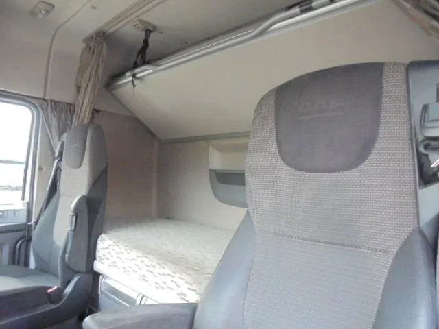 Tractor unit DAF XF 440 EURO 6: picture 12