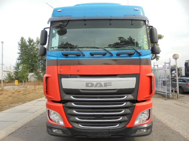 DAF XF 440 FT - Tractor unit: picture 2 DAF XF 440 FT - Tractor unit: picture 2