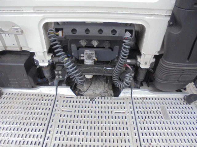 Tractor unit DAF XF 440 NL TRUCK: picture 8