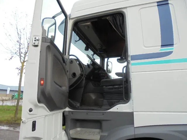 Tractor unit DAF XF 440 SPACE CAB: picture 7