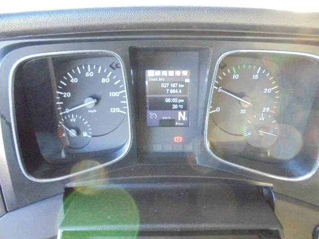 Tractor unit Mercedes-Benz Actros 1840: picture 15