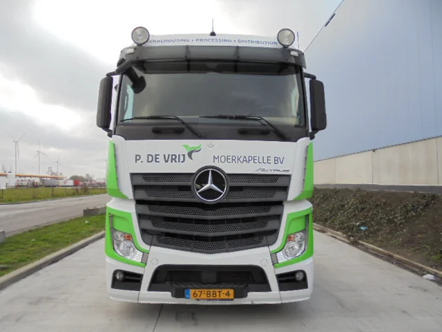 Mercedes-Benz Actros 1842 LS EUR6 - Tractor unit: picture 2 Mercedes-Benz Actros 1842 LS EUR6 - Tractor unit: picture 2