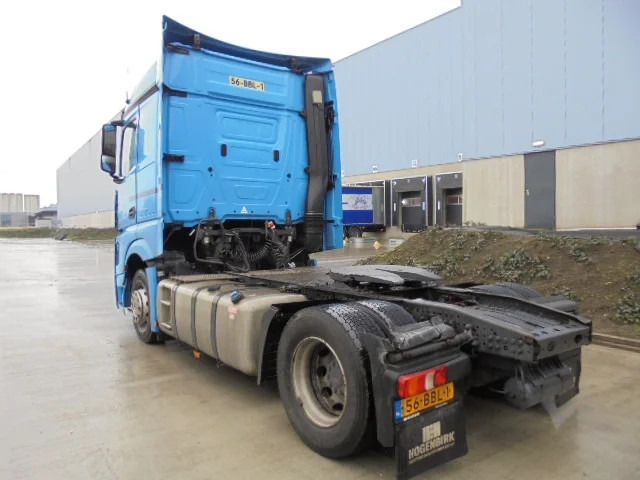 Mercedes-Benz Actros 1842 LS EUR6 - Tractor unit: picture 5 Mercedes-Benz Actros 1842 LS EUR6 - Tractor unit: picture 5