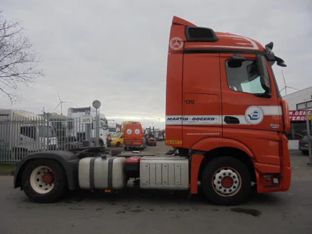 Mercedes-Benz Actros 1842 LS NL TRUCK - Tractor unit: picture 4 Mercedes-Benz Actros 1842 LS NL TRUCK - Tractor unit: picture 4