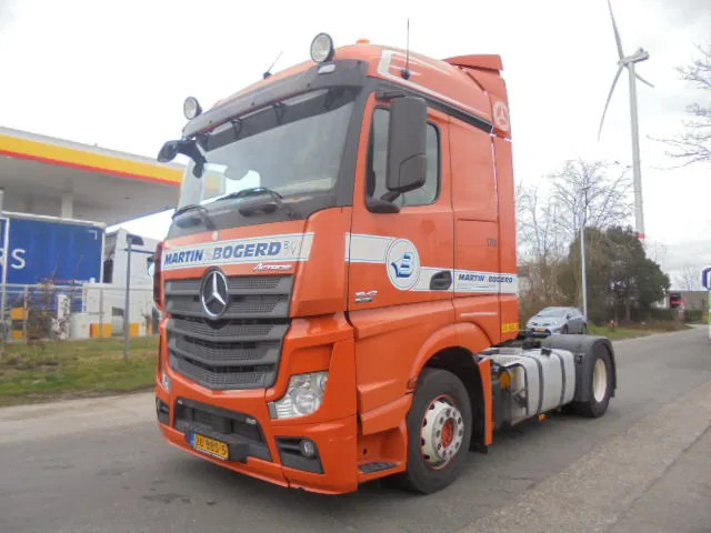 Mercedes-Benz Actros 1842 LS NL TRUCK - Tractor unit: picture 1 Mercedes-Benz Actros 1842 LS NL TRUCK - Tractor unit: picture 1