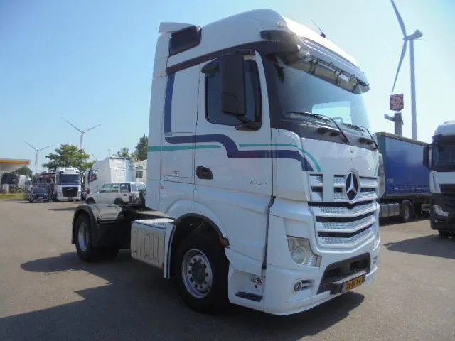 Mercedes-Benz Actros 1843 - Tractor unit: picture 3 Mercedes-Benz Actros 1843 - Tractor unit: picture 3