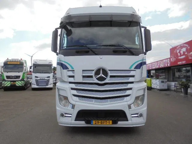 Mercedes-Benz Actros 1943 LS EUR6 - Tractor unit: picture 2 Mercedes-Benz Actros 1943 LS EUR6 - Tractor unit: picture 2
