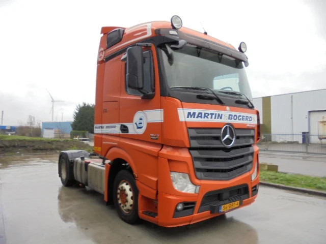 Mercedes-Benz Actros - Tractor unit: picture 3 Mercedes-Benz Actros - Tractor unit: picture 3