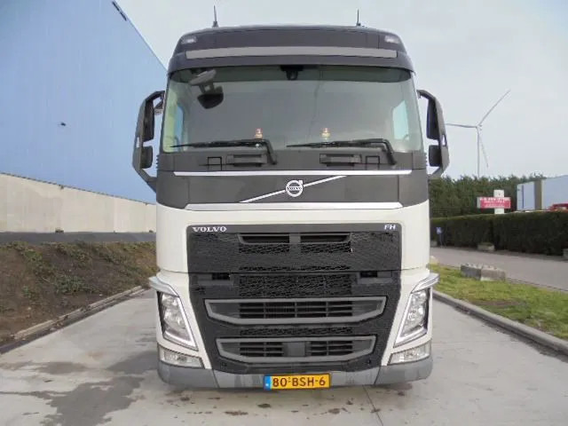 Volvo FH 420 MEGA - Tractor unit: picture 2 Volvo FH 420 MEGA - Tractor unit: picture 2