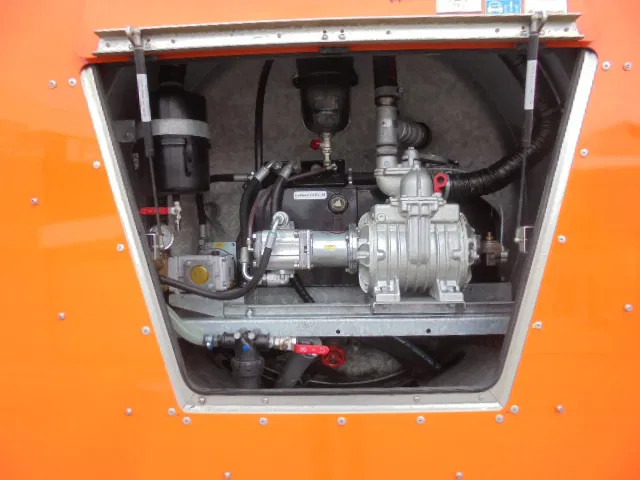Van Iveco Daily 35C14: picture 17