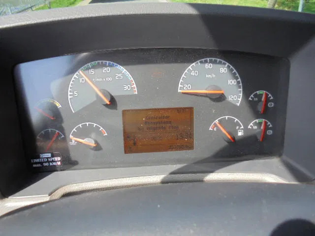 Lease a Volvo FE 240 Volvo FE 240: picture 16