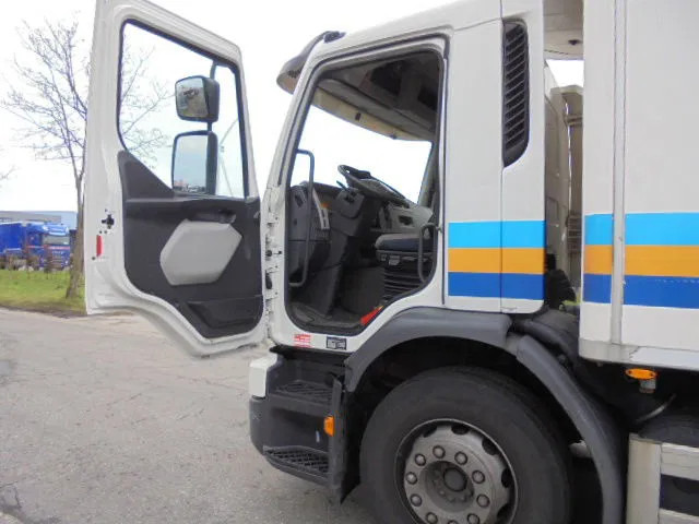 Isothermal truck Volvo FE 250 CHEREAU NL TRUCK: picture 10