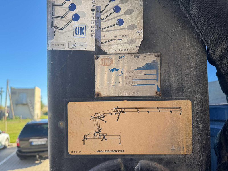 HMF 2220 K5 + radio control - Loader crane for Truck: picture 5 HMF 2220 K5 + radio control - Loader crane for Truck: picture 5